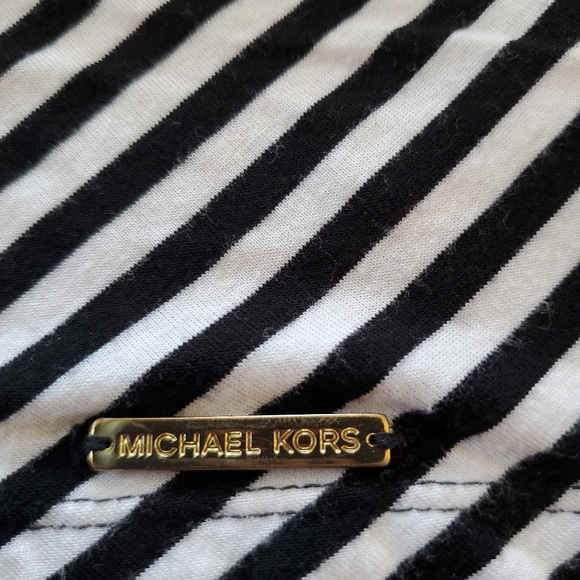 Michael Kors xs. Black and white long sleeve shirt - Picture 5 of 6